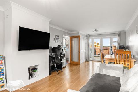 2 bedroom terraced house for sale, Rundells, Harlow