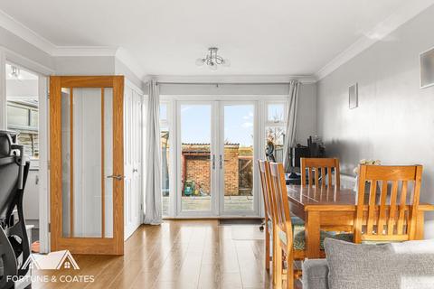 2 bedroom terraced house for sale, Rundells, Harlow