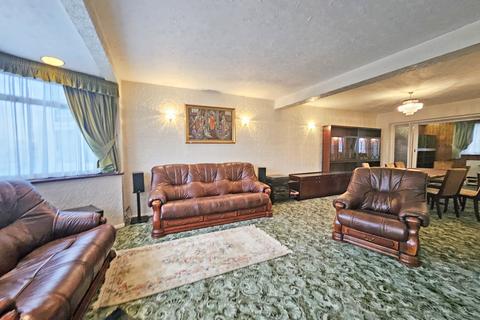 3 bedroom terraced house for sale, Southend Road,  Woodford Green, IG8