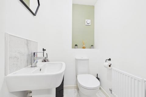 undefined, Bruneval Crescent, Malvern, Worcestershire, WR14