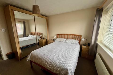2 bedroom semi-detached house for sale, Bramble Close, Malvern