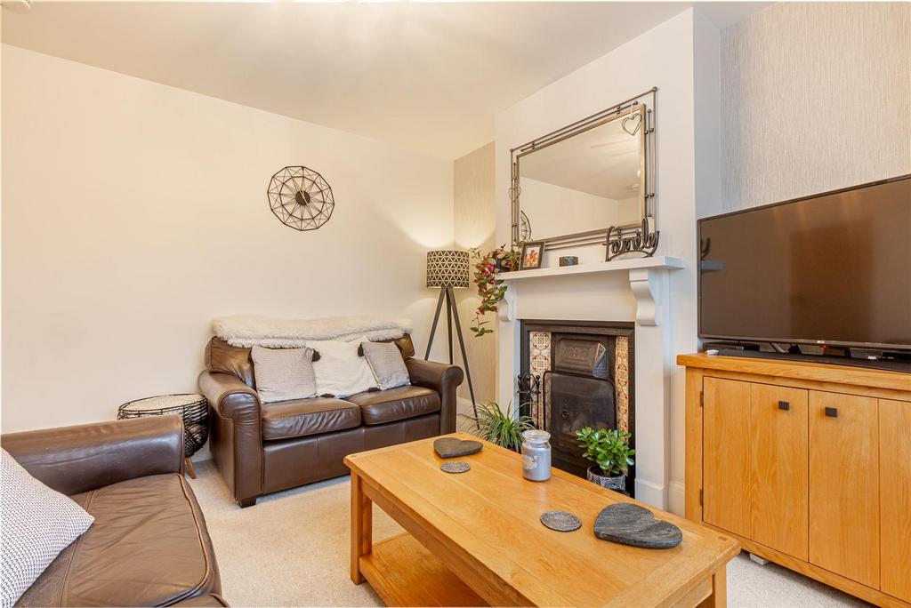 Living-room-2.jpg