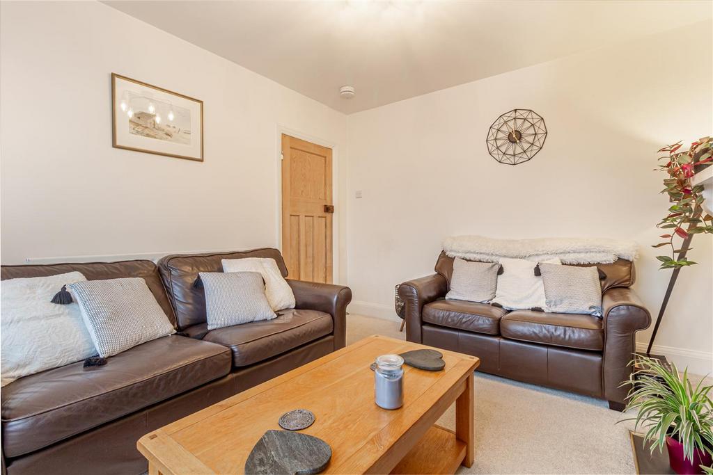 Living-room-3.jpg