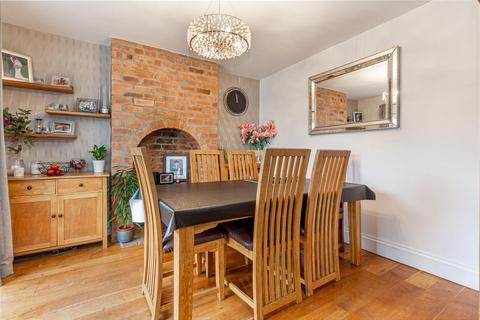 4 bedroom semi-detached house for sale, Grange Avenue, Worcester