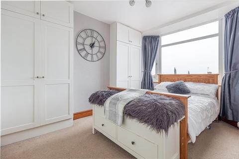 4 bedroom semi-detached house for sale, Grange Avenue, Worcester