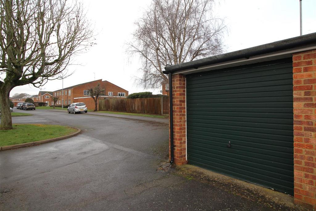 Garage.JPG