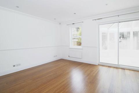 2 bedroom ground floor flat to rent, 52 Salisbury Place Langton Road