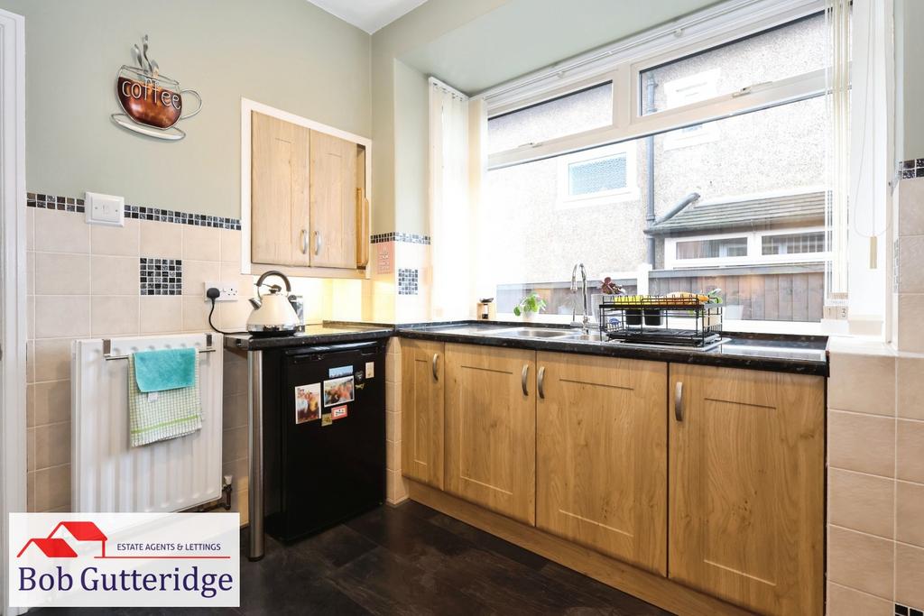 Fitted kitchen