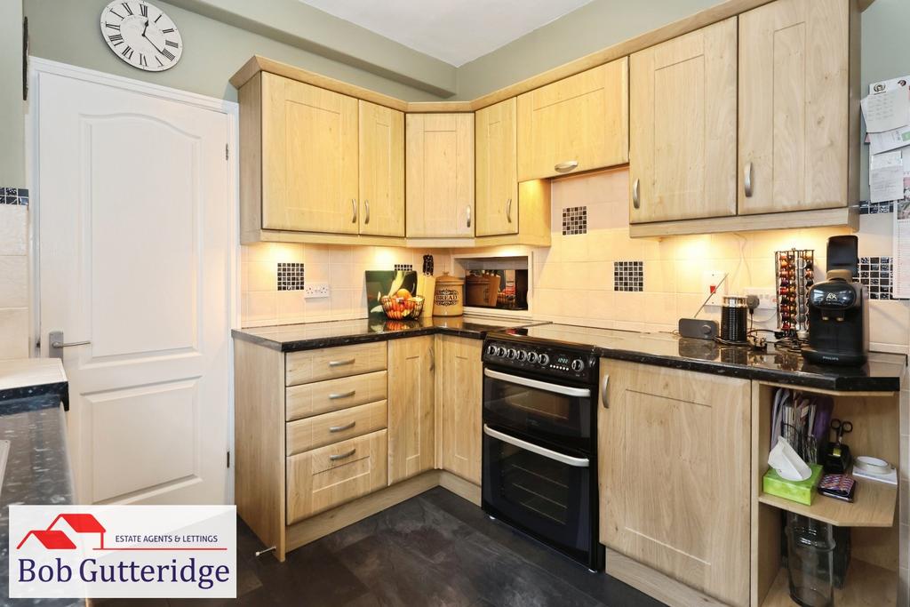 Fitted kitchen
