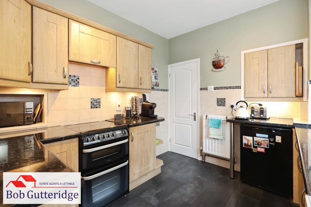 Fitted kitchen