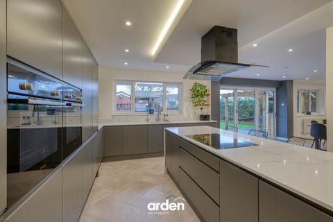 5 bedroom detached house for sale, Hunt End Lane, Redditch, B97