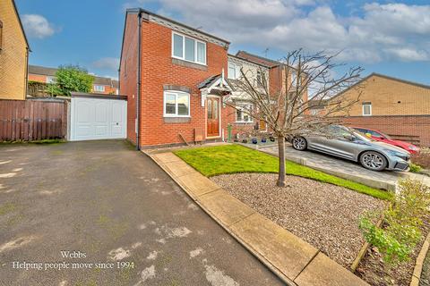 2 bedroom end of terrace house for sale, Holt Crescent, Cannock WS11