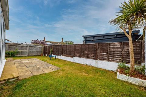 undefined, Innings Drive, Pevensey BN24