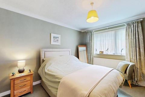 2 bedroom semi-detached bungalow for sale, Sunnydale Ridge, Otley, LS21