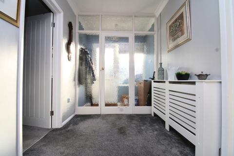 2 bedroom detached bungalow for sale, Dent-de-Lion Road, Margate CT9