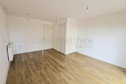 undefined, Wood Green, Bridgend, CF31