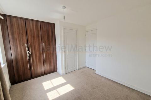 undefined, Wood Green, Bridgend, CF31
