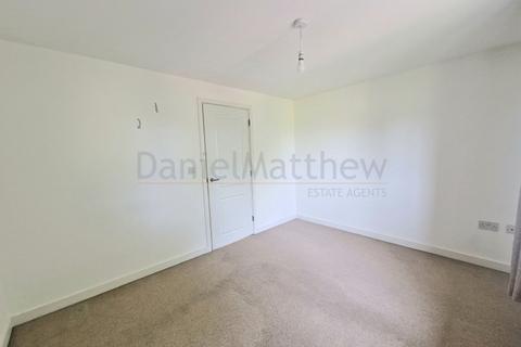 undefined, Wood Green, Bridgend, CF31
