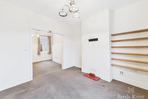 2 bedroom terraced house for sale, Moorfield Road, East Yorkshire YO16