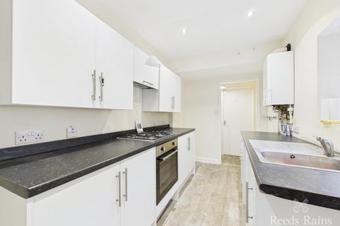 2 bedroom terraced house for sale, Moorfield Road, East Yorkshire YO16