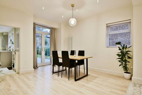 3 bedroom semi-detached house for sale, Newboult Road, Greater Manchester SK8