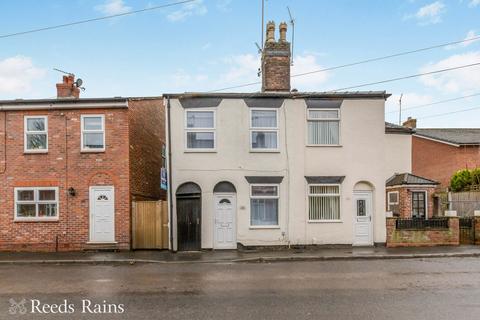 2 bedroom end of terrace house for sale, Black Road, Cheshire SK11