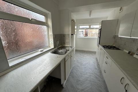 2 bedroom house to rent, Brankin Drive, Darlington