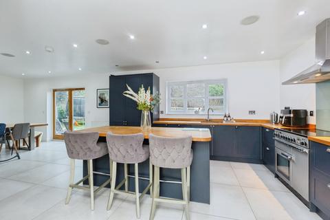 4 bedroom detached house for sale, Rectory Road, Leicester LE7