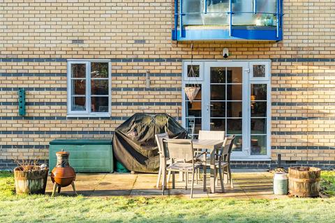 2 bedroom apartment for sale, Newland Gardens, Hertford SG13