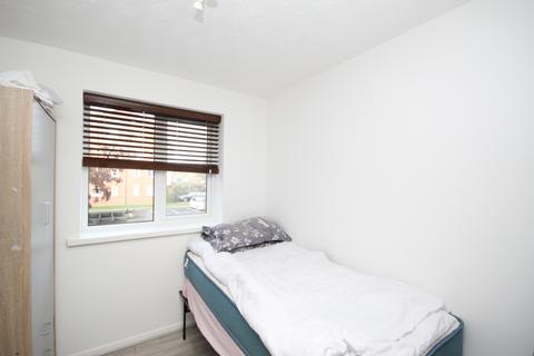 2 bedroom flat to rent, Foxglove Court, Vicars Bridge Close, Wembley, Middlesex, HA0
