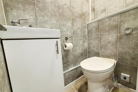 3 bedroom end of terrace house to rent, Hayling Close, Rednal B45