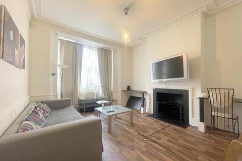 1 bedroom ground floor flat to rent, Eccleston Road Ealing