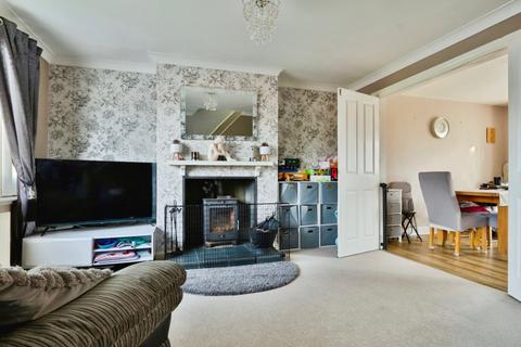 3 bedroom semi-detached bungalow for sale, Driffield, East Riding of Yorkshire YO25