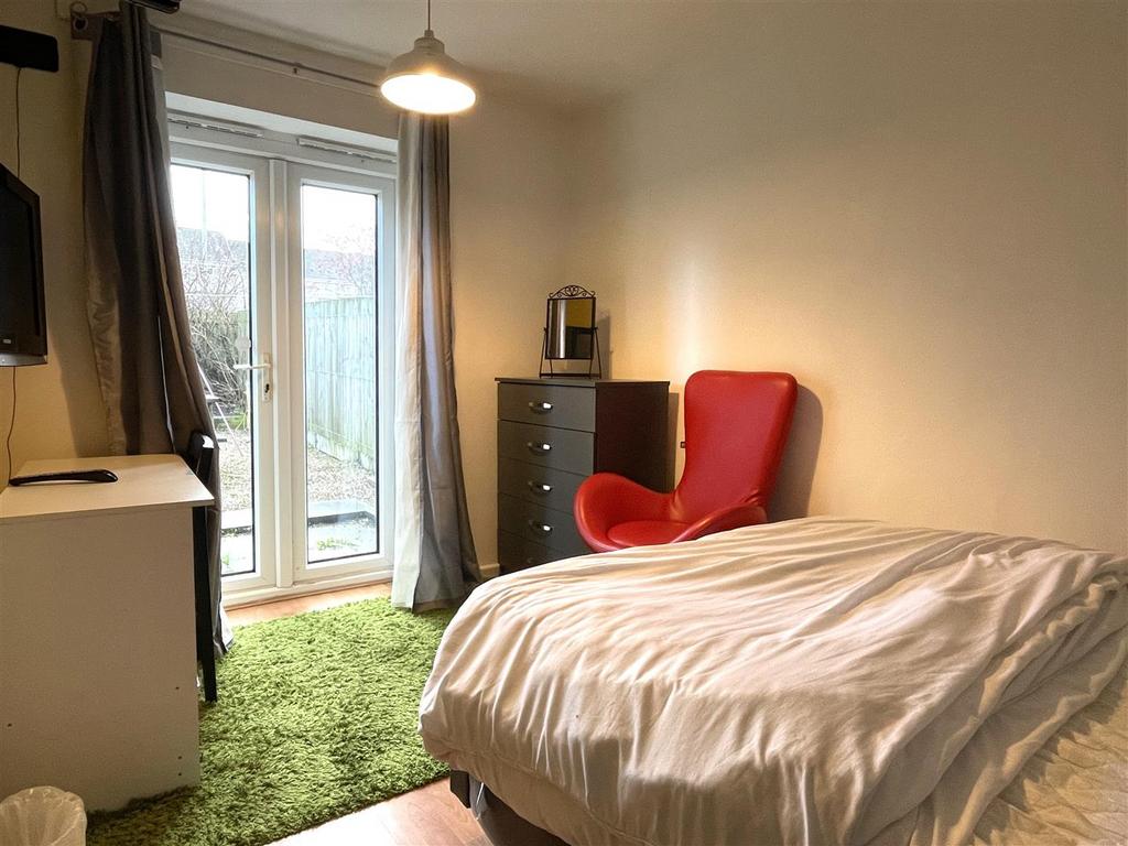Bedroom2.JPG