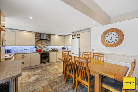 4 bedroom end of terrace house for sale, Cwmamman Road, Ammanford, Carmarthenshire, SA18 1NH