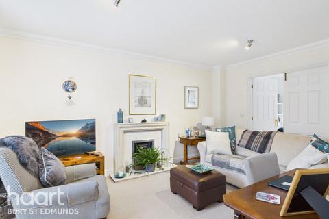 3 bedroom terraced house for sale, Cotton Lane, Bury St Edmunds