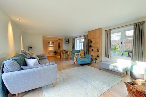 3 bedroom property for sale, Wantz Road, Maldon, CM9