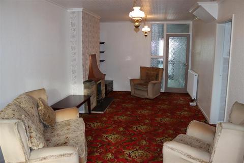 3 bedroom semi-detached house for sale, Emery Close, Walsall