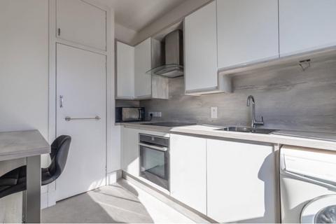 1 bedroom flat to rent, Rosemount Viaduct, Rosemount, Aberdeen, AB25