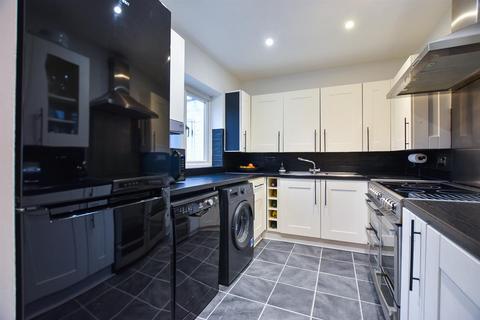 3 bedroom semi-detached house for sale, Rowan Close, Aylesford