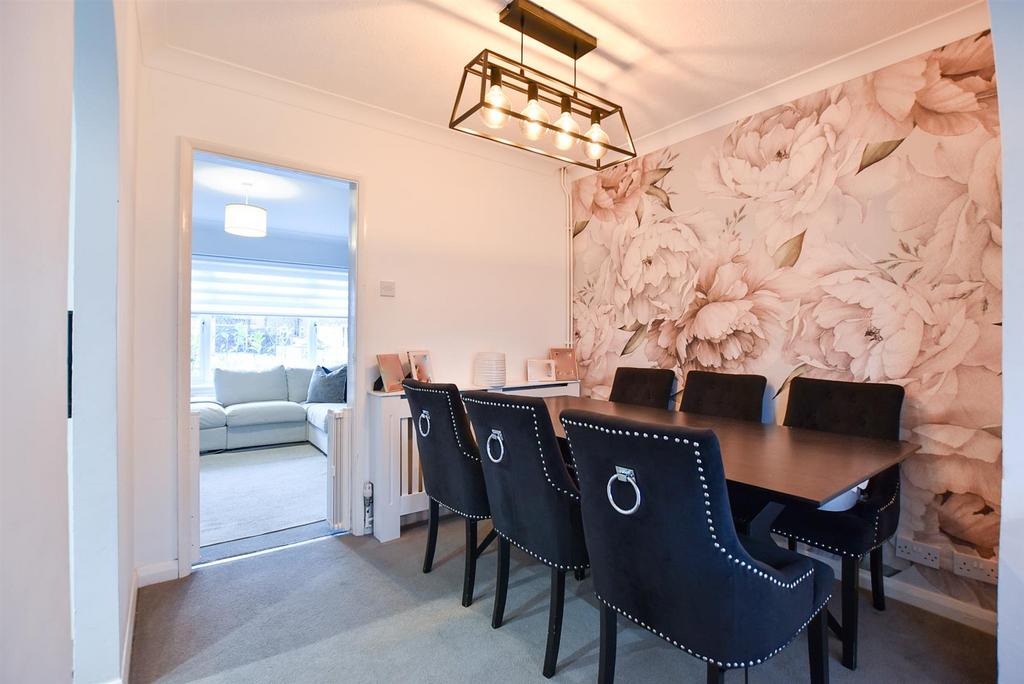 Dining room.jpg