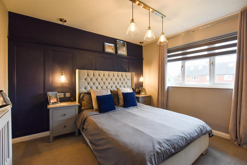Bedroom 1.jpg