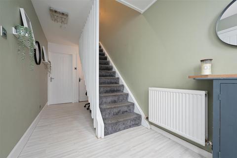3 bedroom end of terrace house for sale, 62 Meldrum Court, Dunfermline, KY11 4XS
