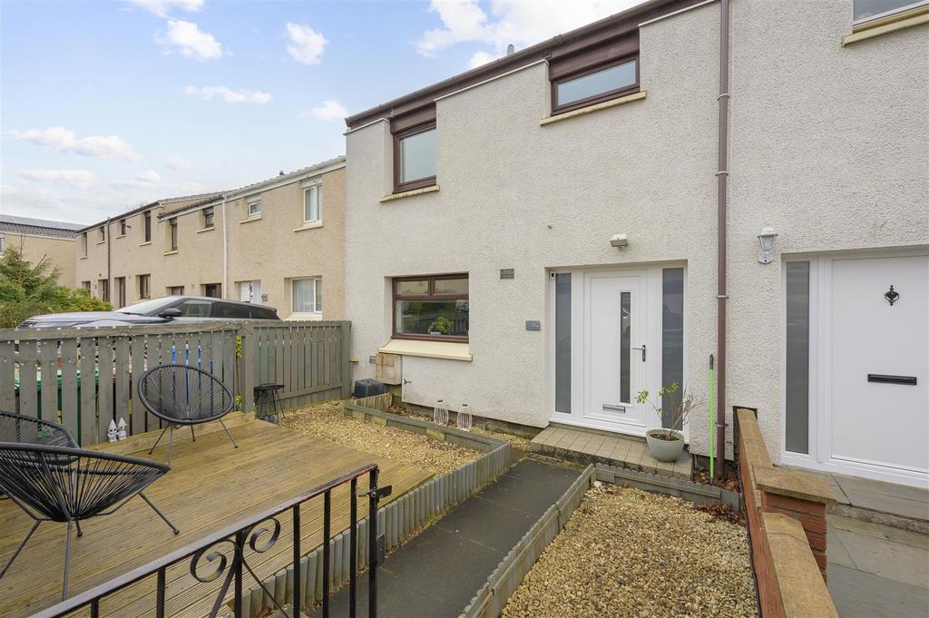 62 Meldrum Court002.jpg