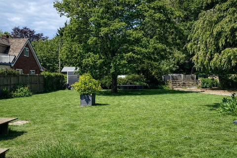 3 bedroom equestrian property for sale, Dover CT15
