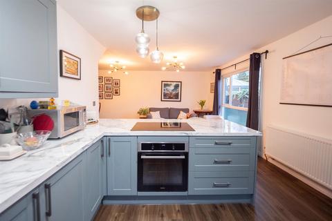 4 bedroom detached bungalow for sale, Offerton Close, South Hylton, Sunderland