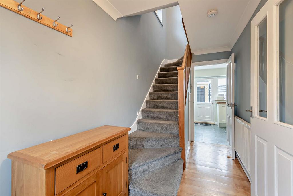 8674285-interior09-800.jpg