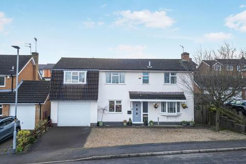 4 bedroom detached house for sale, Gresley Close, Leicester LE7