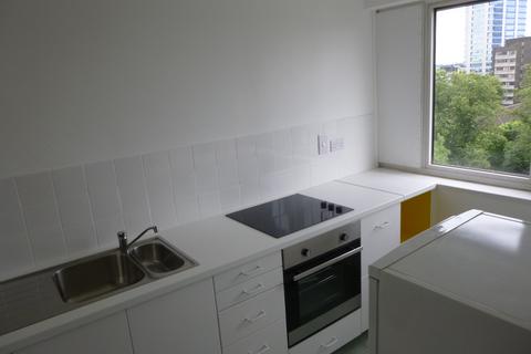 2 bedroom flat to rent, Skipton Road, Birmingham B16