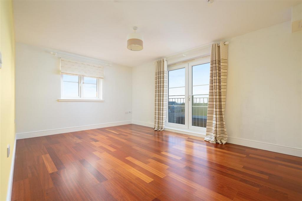 55e Tarmachan Road016.JPG